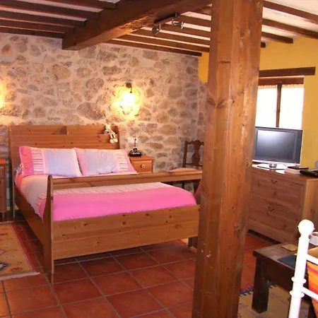 Rurales La Candaliega * Onís