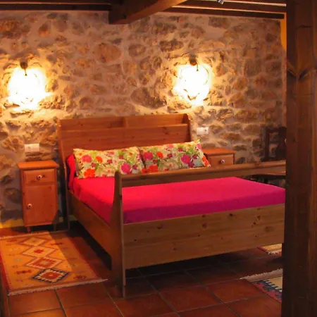 Rurales La Candaliega Apartmán